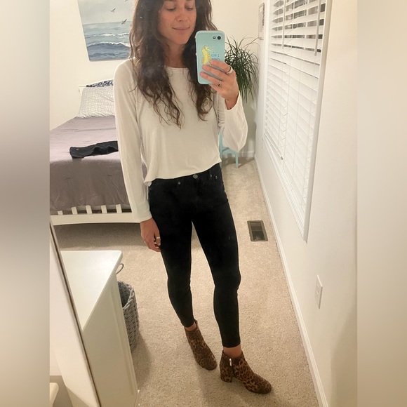 Francesca’s Cheetah Print Booties - Picture 5 of 5